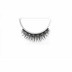 perfect-silk-lashes-decorated-eyelashes-with-sparkle-studs-maksligas-skropstas